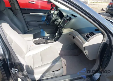 2005 Acura Tsx z USA, uszkodzony, nr VIN JH4CL96935C001775